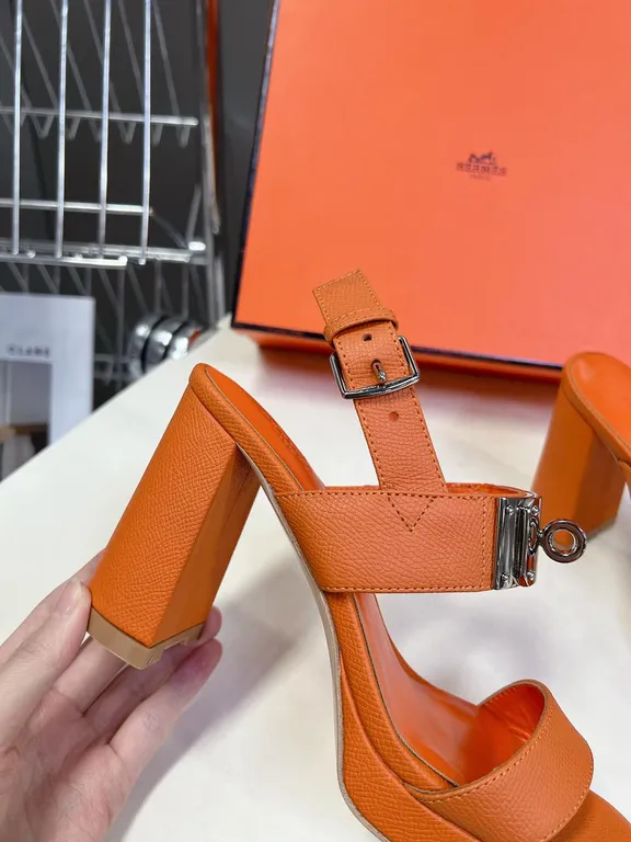 Hermes Shoe 